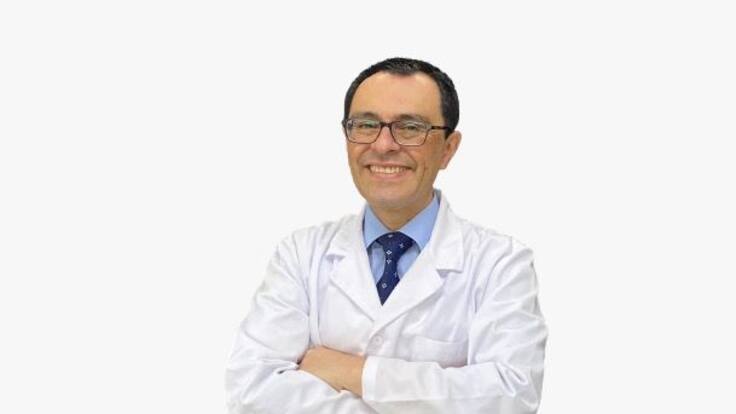 “No somos dioses, tenemos presión grande”: cirujano sobre la salud mental de los médicos