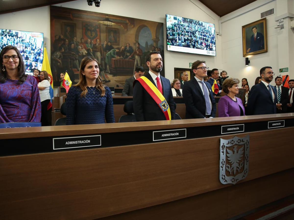 Alcalde Galán perdería alfiles de la Alianza Verde: concejales se declararían en independencia