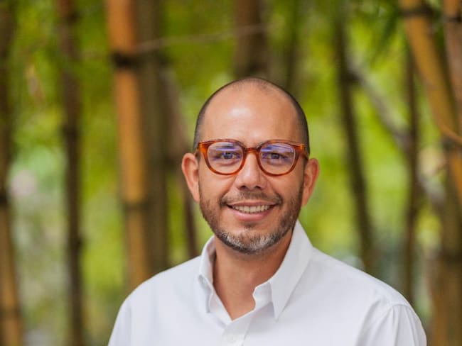 Luis Fernando Pérez asumió la presidencia de la Cámara de Comercio de Cali en 2021, reemplazando a Esteban Piedrahita. Foto: Cámara de Comercio de Cali.