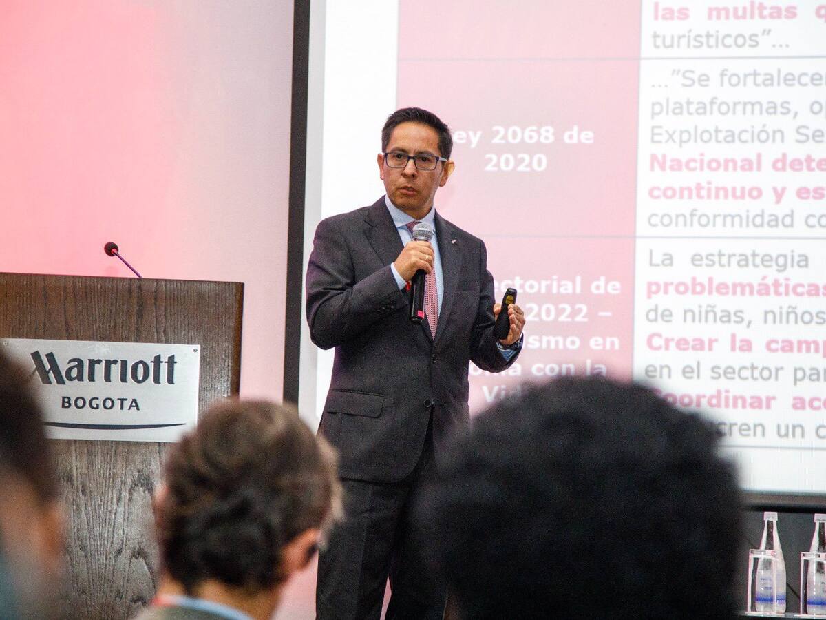 Gobierno solicita la renuncia del gerente encargado de Fontur