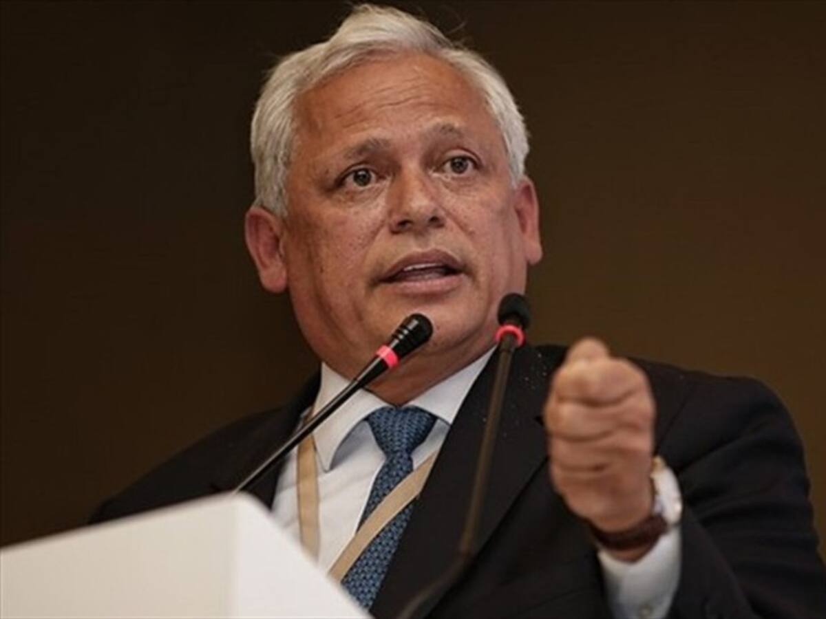 Corte Suprema archivó investigación contra Hernán Andrade