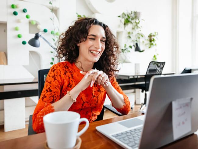 ¡Trabajo si hay! Nequi tendrá vacantes para los colombianos. Foto: Getty