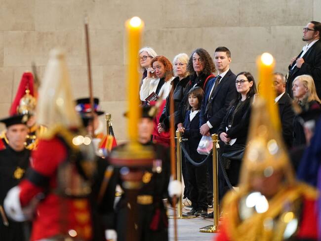 Minuto de silencio por la reina Isabel II. (Photo by Joe Giddens / POOL / AFP) (Photo by JOE GIDDENS/POOL/AFP via Getty Images)