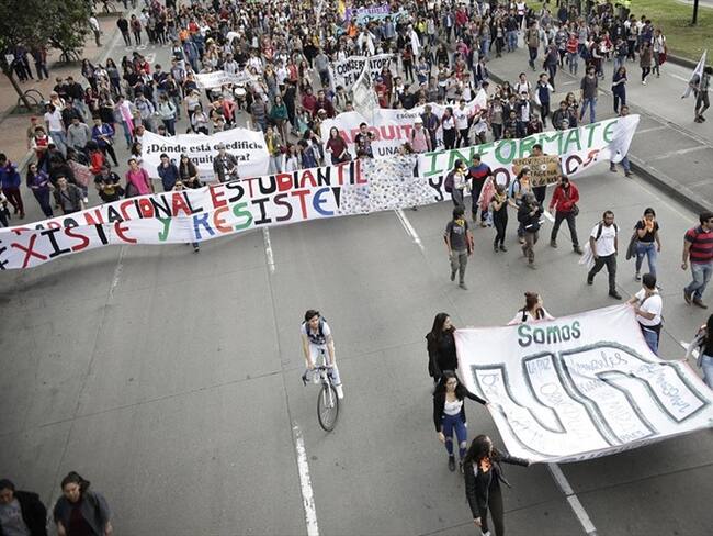 Gobierno no ha ofrecido un peso para cubrir déficit de la educación del 2018: Álex López
