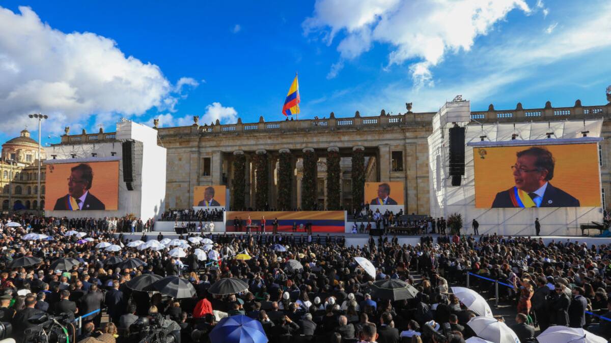 Posesión de Petro: la historia de los invitados de honor