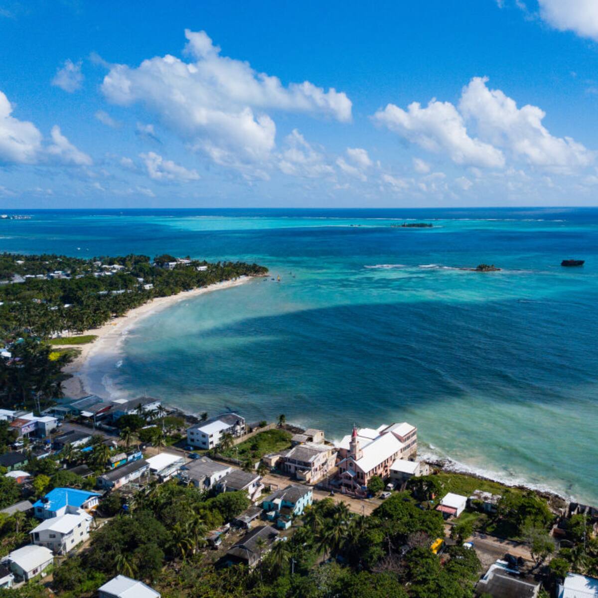 Gobierno limita pesca en San Andrés a los raizales de la isla