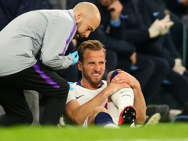 Kane tiene una &quot;seria lesión de ligamentos&quot; en un tobillo. Foto: Getty Images