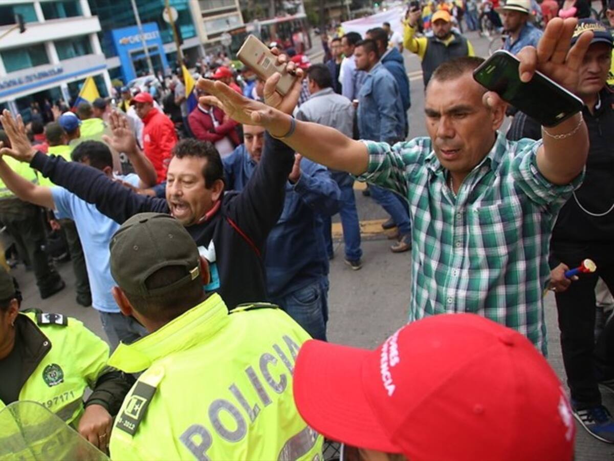 Gracias al paro de taxistas la contaminación del aire en Bogotá se redujo