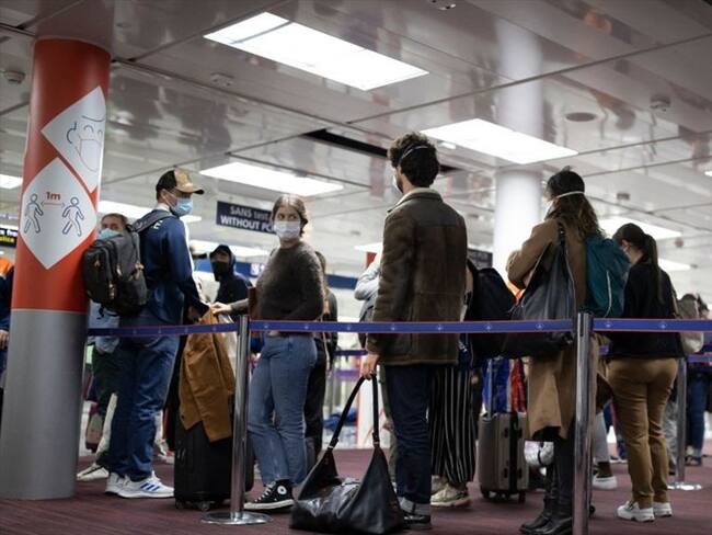 Francia no prevé ningún cambio en la lista roja de ingreso en la que está Colombia