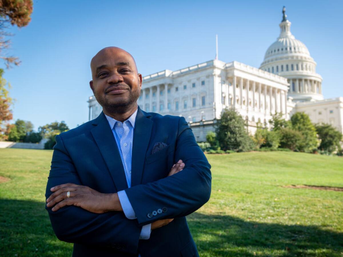 Política antidrogas, migración e inversión: los temas del embajador Murillo en La W