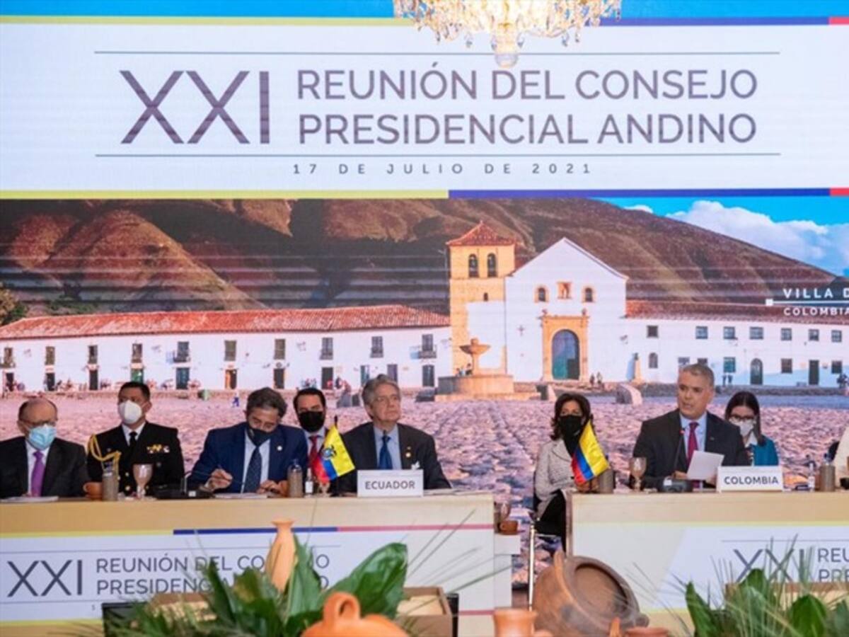 CAN pide a fabricantes facilitar adquisición directa de vacunas contra el COVID-19