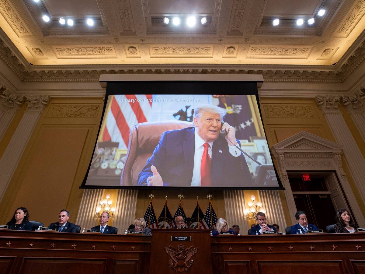 La oficina de impuestos (IRS) está siendo manipulada: exagente especial de EE. UU.