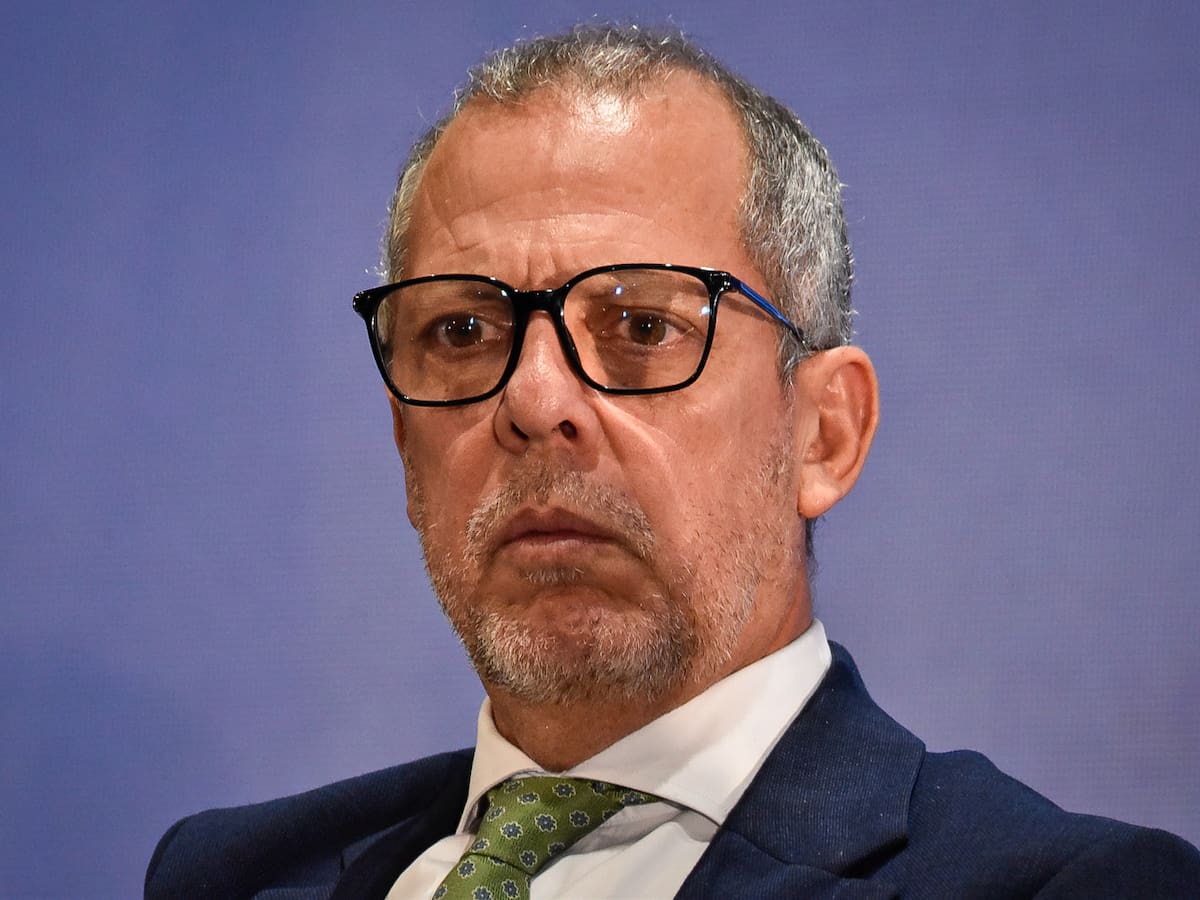 Alfredo Saade arremetió contra Uribe y defendió a Petro por acusaciones en caso Miguel Uribe