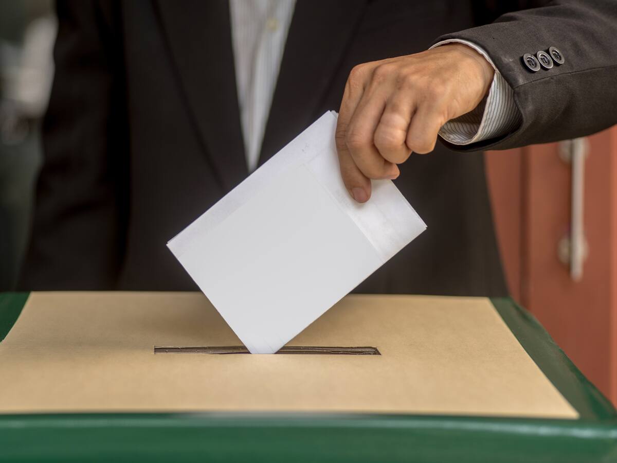 Transporte gratis, urnas hasta 5 p.m. y voto electrónico avanzan en Código Electoral