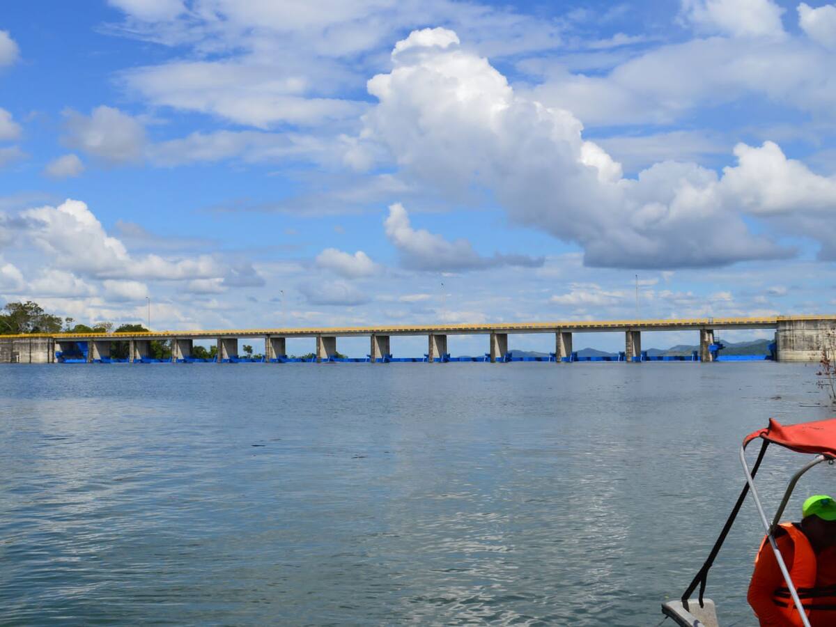 Activan protocolos de emergencia ante posible desbordamiento del embalse Urrá