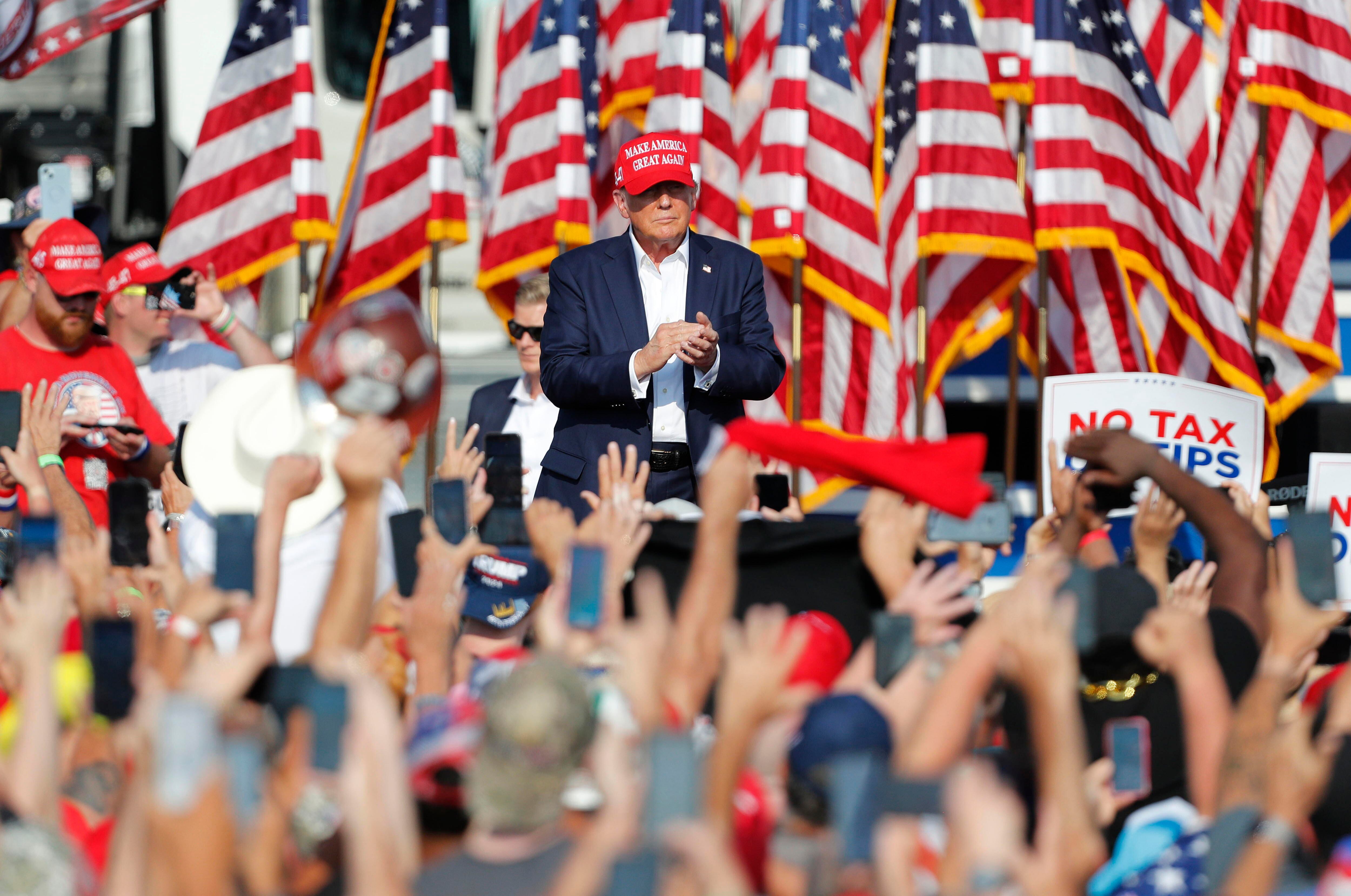 Expresidente de Estados Unidos, Donald Trump, en un mitin en Butler, Pennsylvania. Foto: EFE/EPA/DAVID MAXWELL