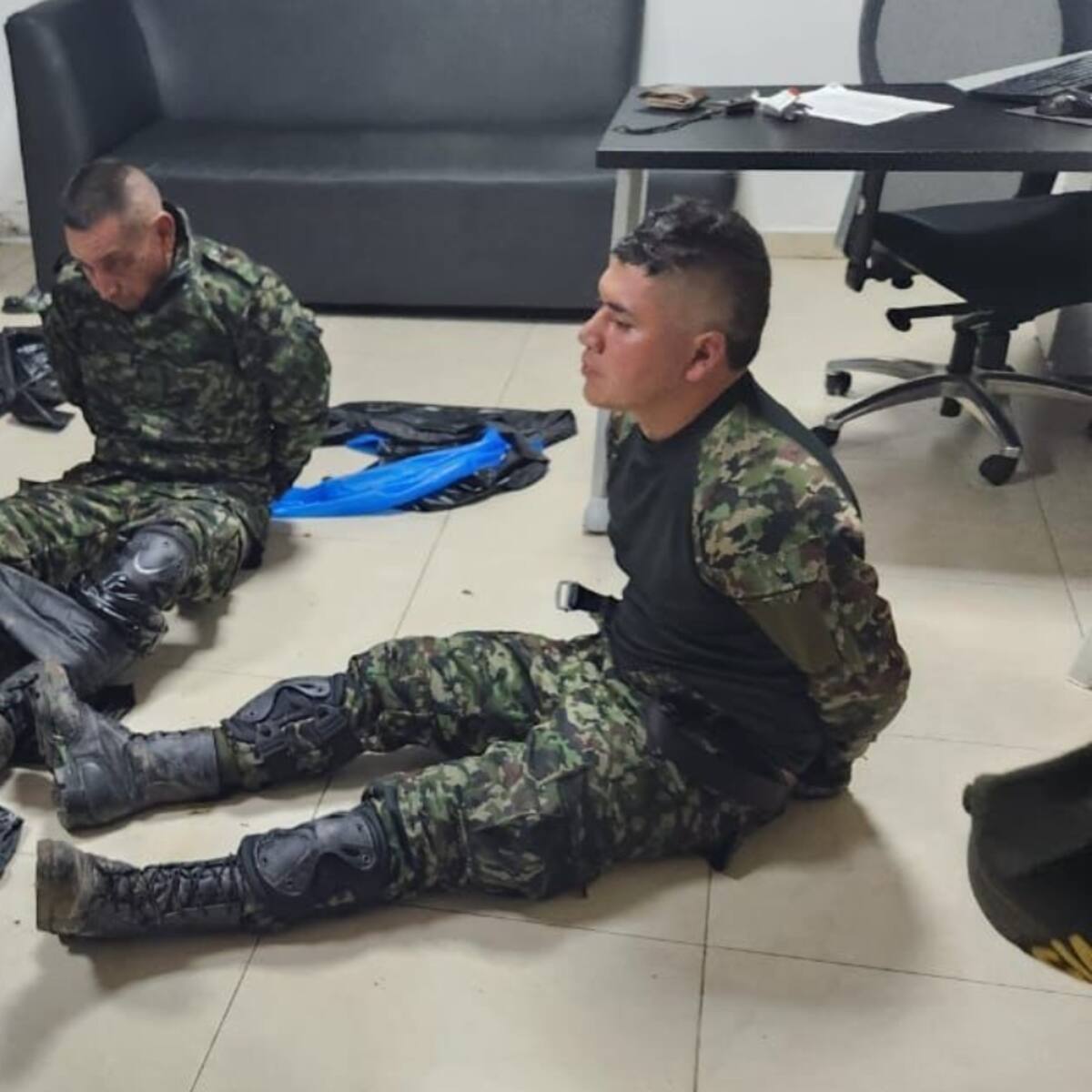 Capturan a falsos militares en el Huilla: se movilizaban en motos y armados