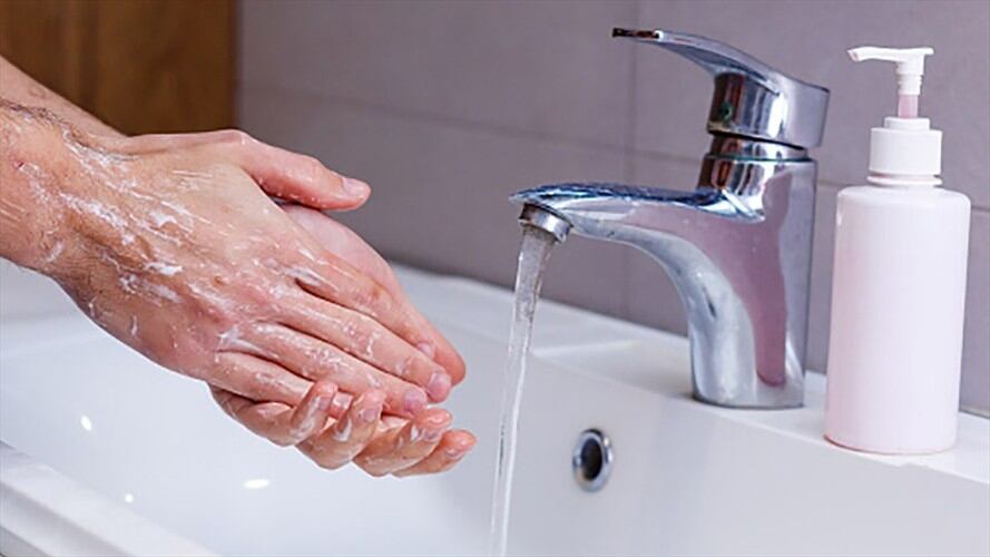 'Adopta un servicio público'. Foto: Getty Images