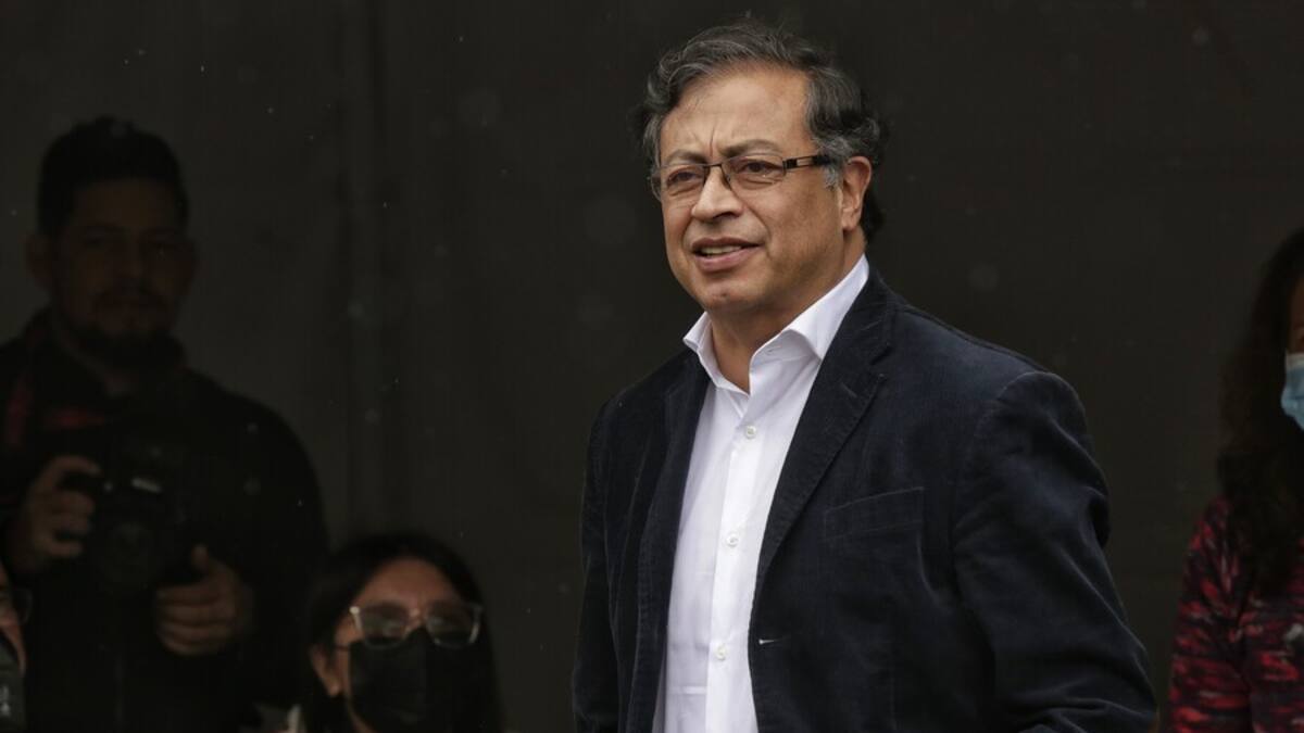 Después del domingo sabremos quién interfirió nuestras comunicaciones: Gustavo Petro