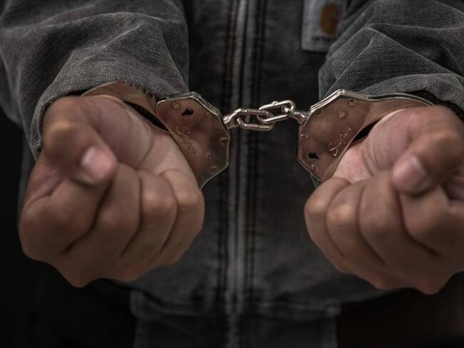El Juzgado Segundo Penal Municipal de Arauca, con funciones de control de garantías, impuso medida de aseguramiento en la Cárcel La Picota de Bogotá contra siete personas. Foto: Getty Images / BOONCHAI WEDMAKAWAND