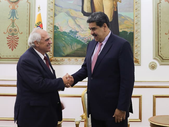 Ernesto Samper y Nicolás Maduro. Foto: Prensa Presidencial.