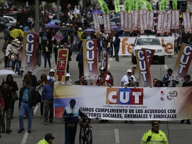 Los sindicatos pidieron a la ciudadanía que cualquier manifestación que decida realizar sea de manera pacífica. Foto: Colprensa / SERGIO ACERO
