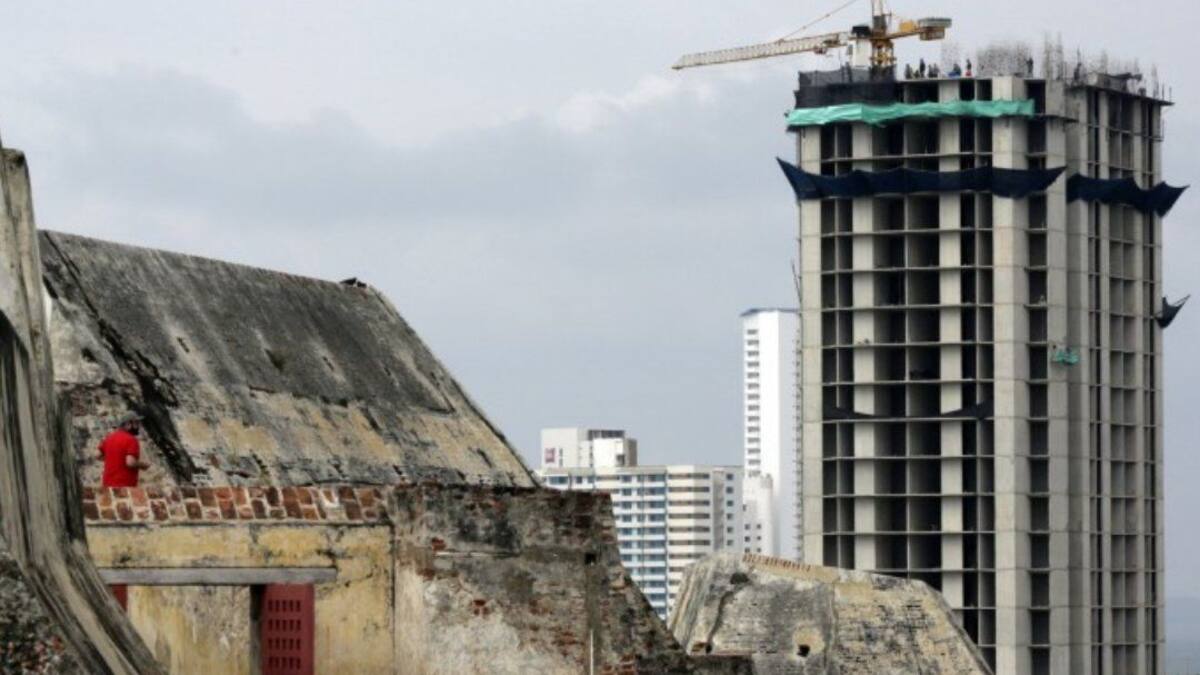 Edurbe subcontrató a la empresa Atila para demolición del edificio Aquarela en Cartagena