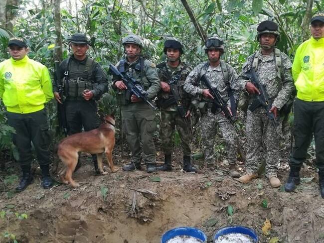 Aparentemente, los explosivos pertenecían a las disidencias de las Farc al mando de alias Gentil Duarte. Foto: Ejército Nacional