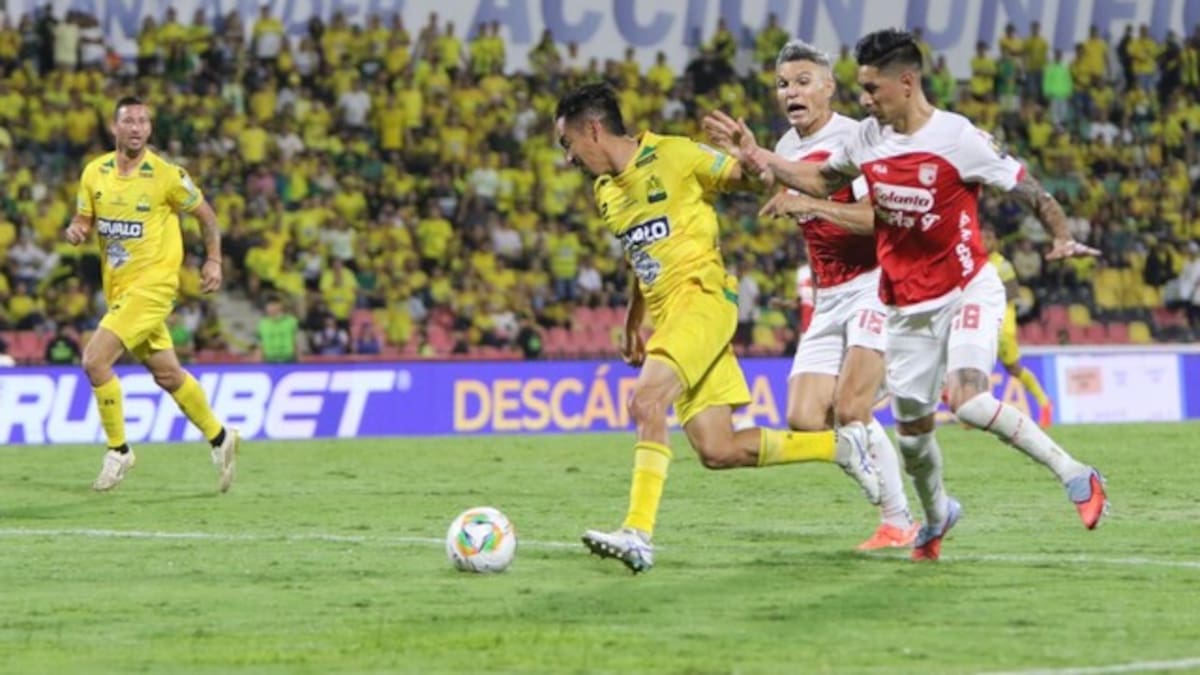 Atlético Bucaramanga superó 1-0 a Independiente Santa Fe y empezó con pie derecho los cuadrangulares
