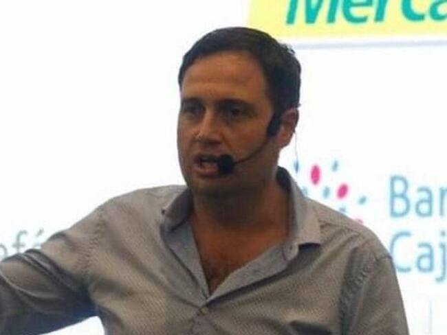 Exgerente de Lotería de Manizales, Arturo Espejo, responde a denuncias del alcalde Carlos Mario Marín