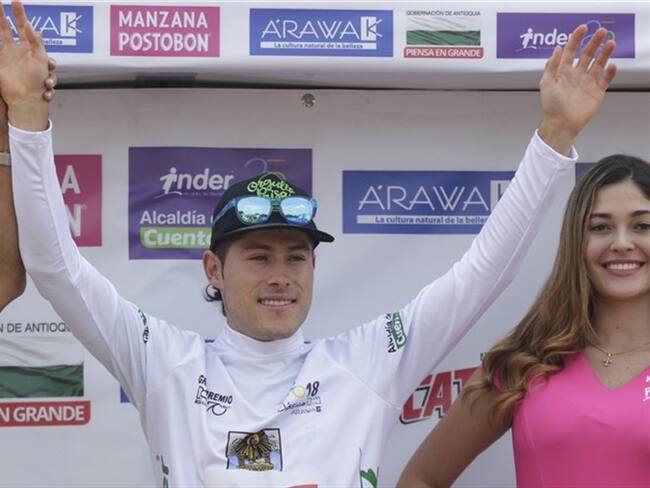 Tito Hernández se convierte en la figura del ciclismo nacional ganando la Vuelta Colombia