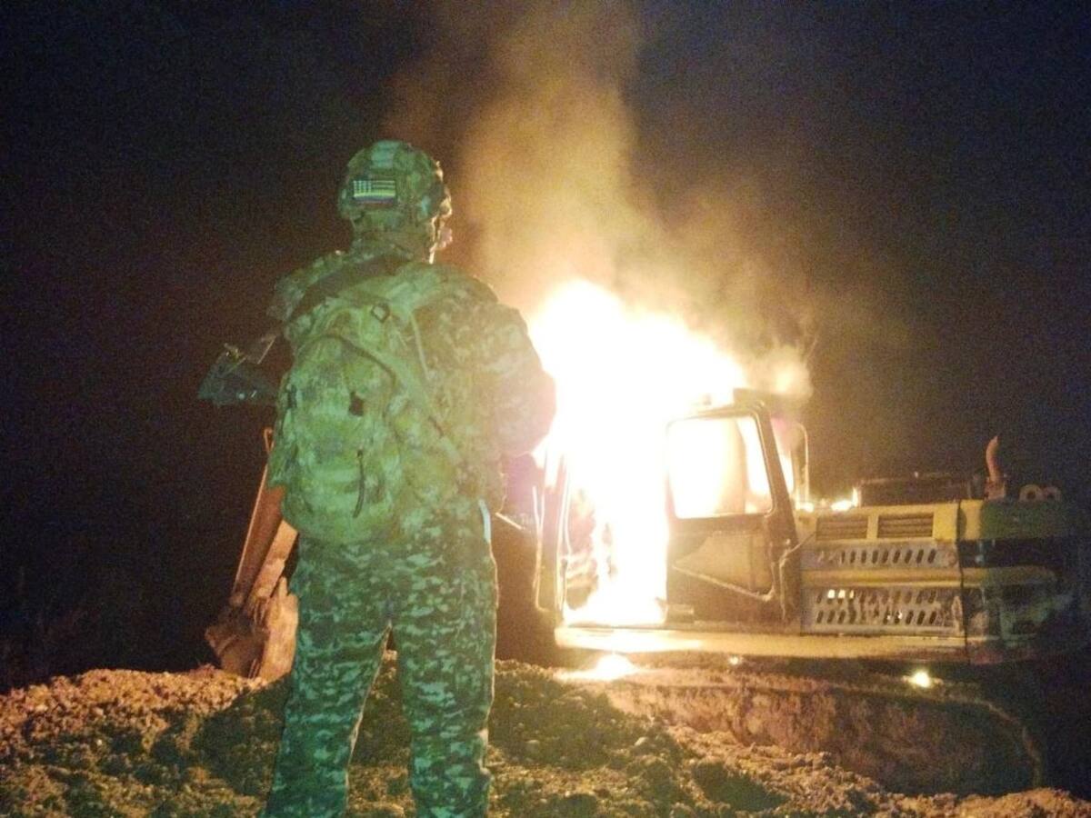 Ejército destruye maquinaria que era utilizada para minería ilegal en el sur de Córdoba