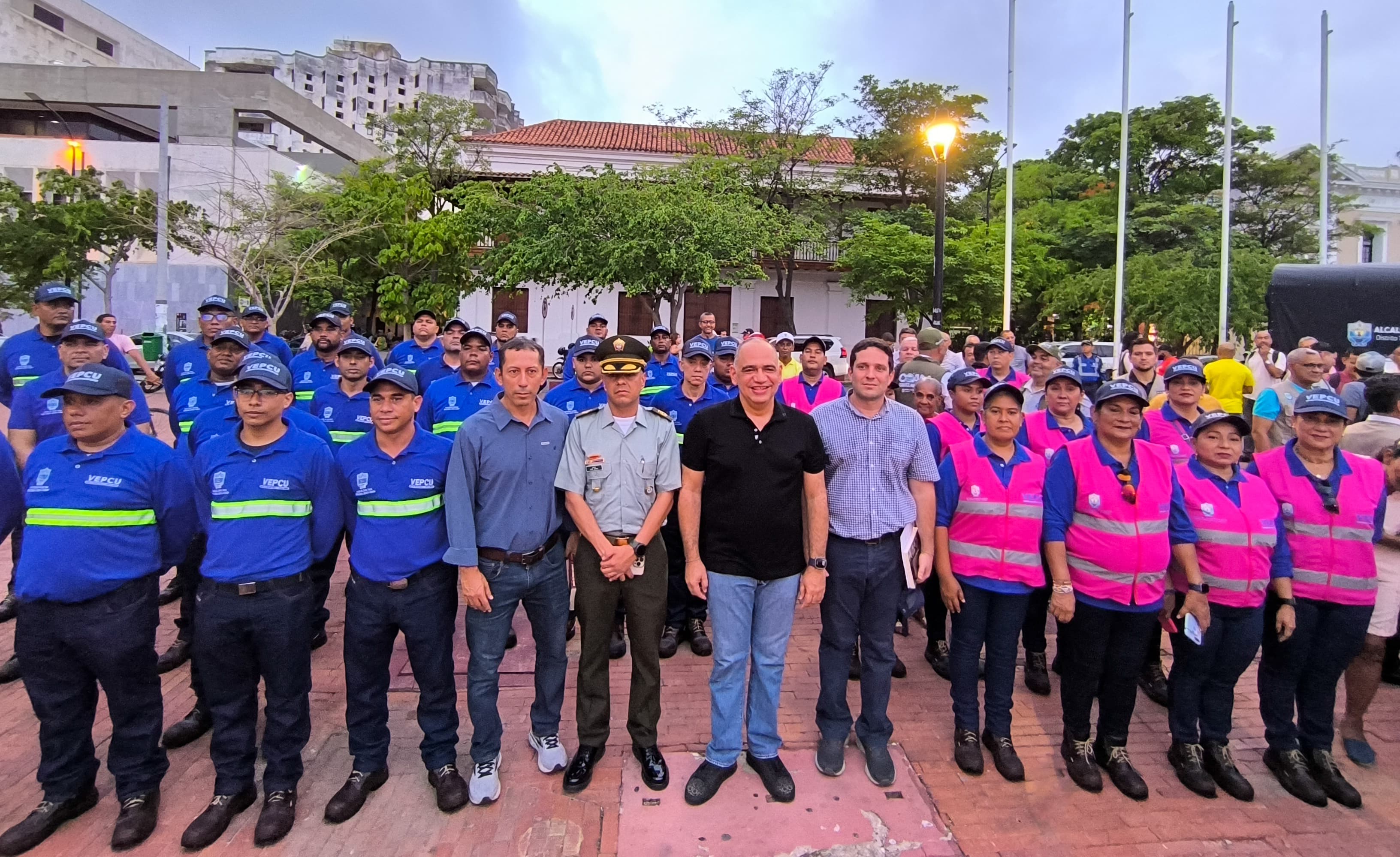 Lanzamiento en Santa Marta del programa para vigilancia del espacio público y control urbano/ Alcaldía de Santa Marta