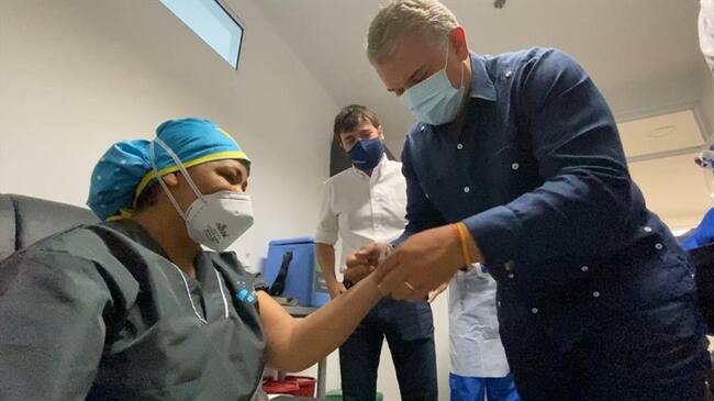 Al final del día, en el Camino Adelita de Char se espera aplicar 240 dosis de Pfizer y más de 700 vacunas en toda la ciudad. Foto: Cortesía