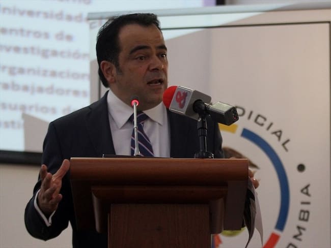 Los corruptos no pueden ampararse en demandas para solicitar reparación: Iván Gómez
