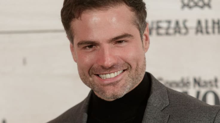 Roberto Manrique llega a Colombia con su obra de teatro ‘El juego de ser perfecto’: aquí detalles