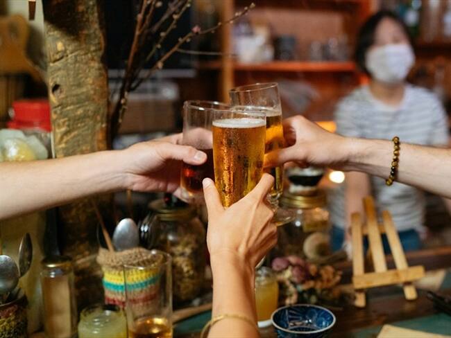 Vuelven los bares a Bogotá: estos serán los nuevos protocolos para su reactivación