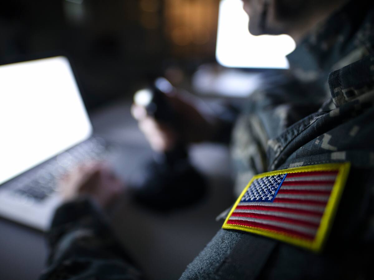 Varias personas enfermaron tras abrir paquete “sospechoso” en una base de EE.UU.