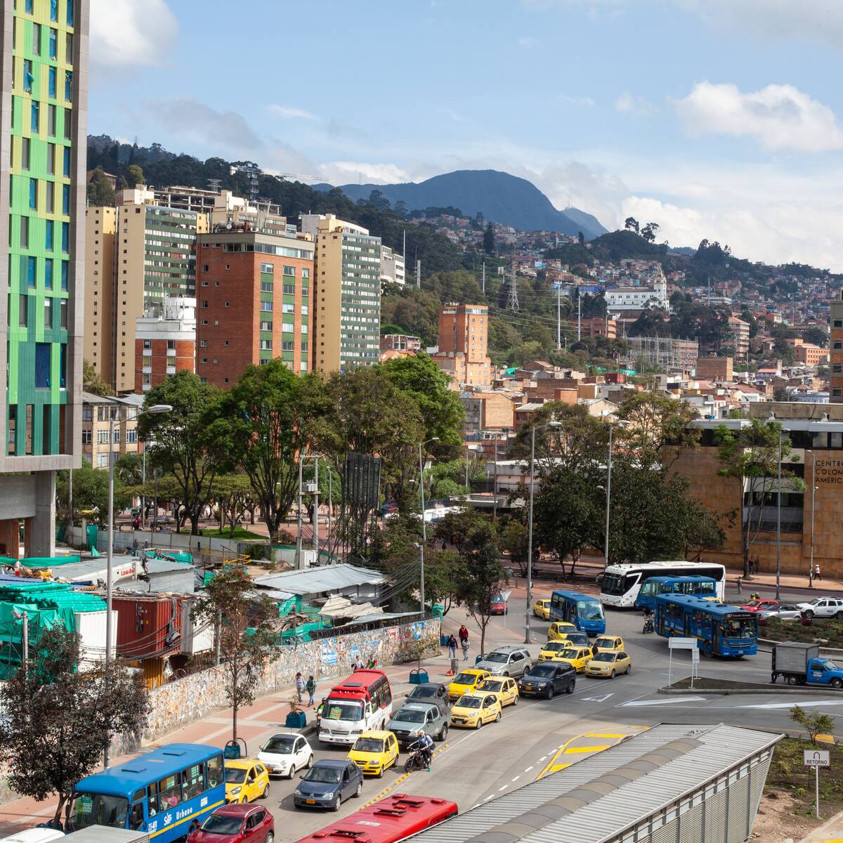 Pico y placa en Bogotá 24 de marzo: así funciona la medida para carros particulares y taxis