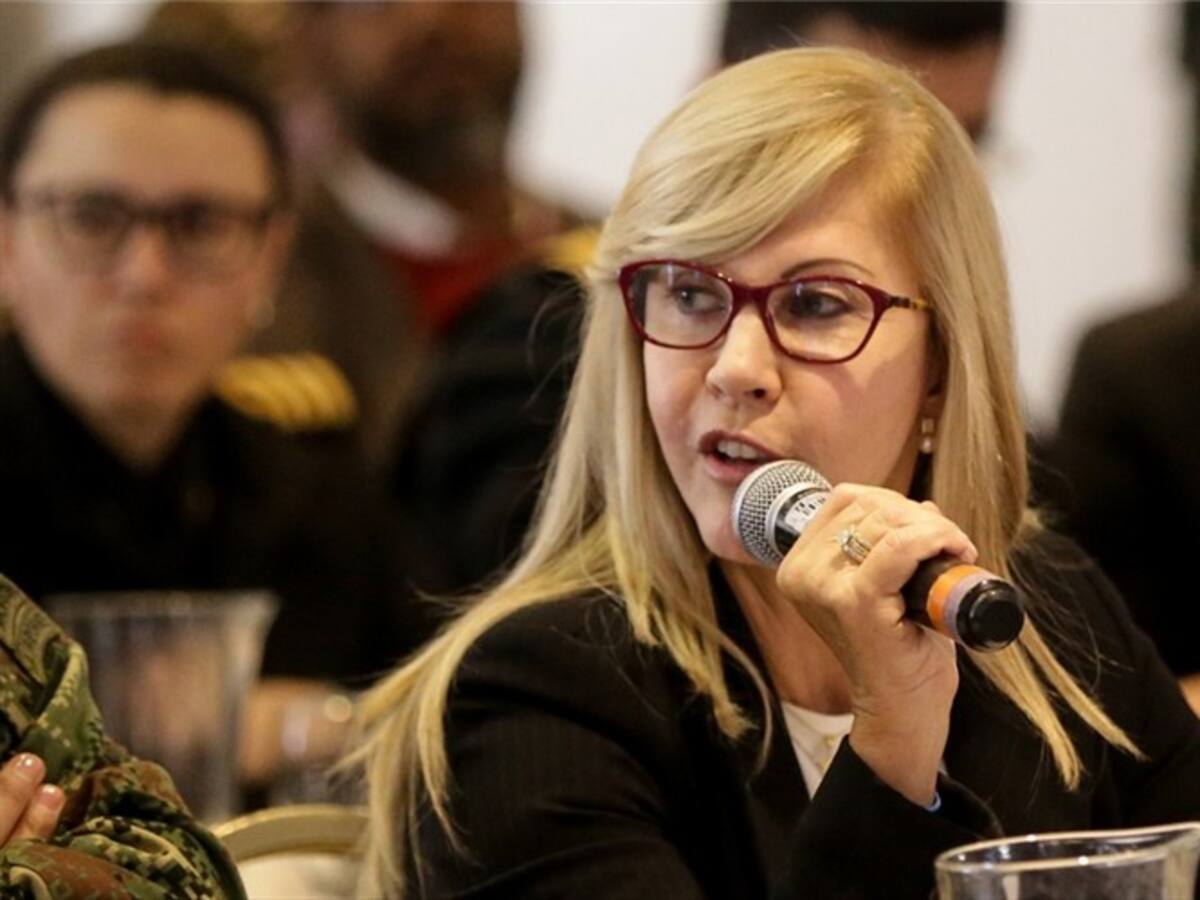 Dilian Francisca Toro pide una indemnización por más de 1.800 millones de pesos