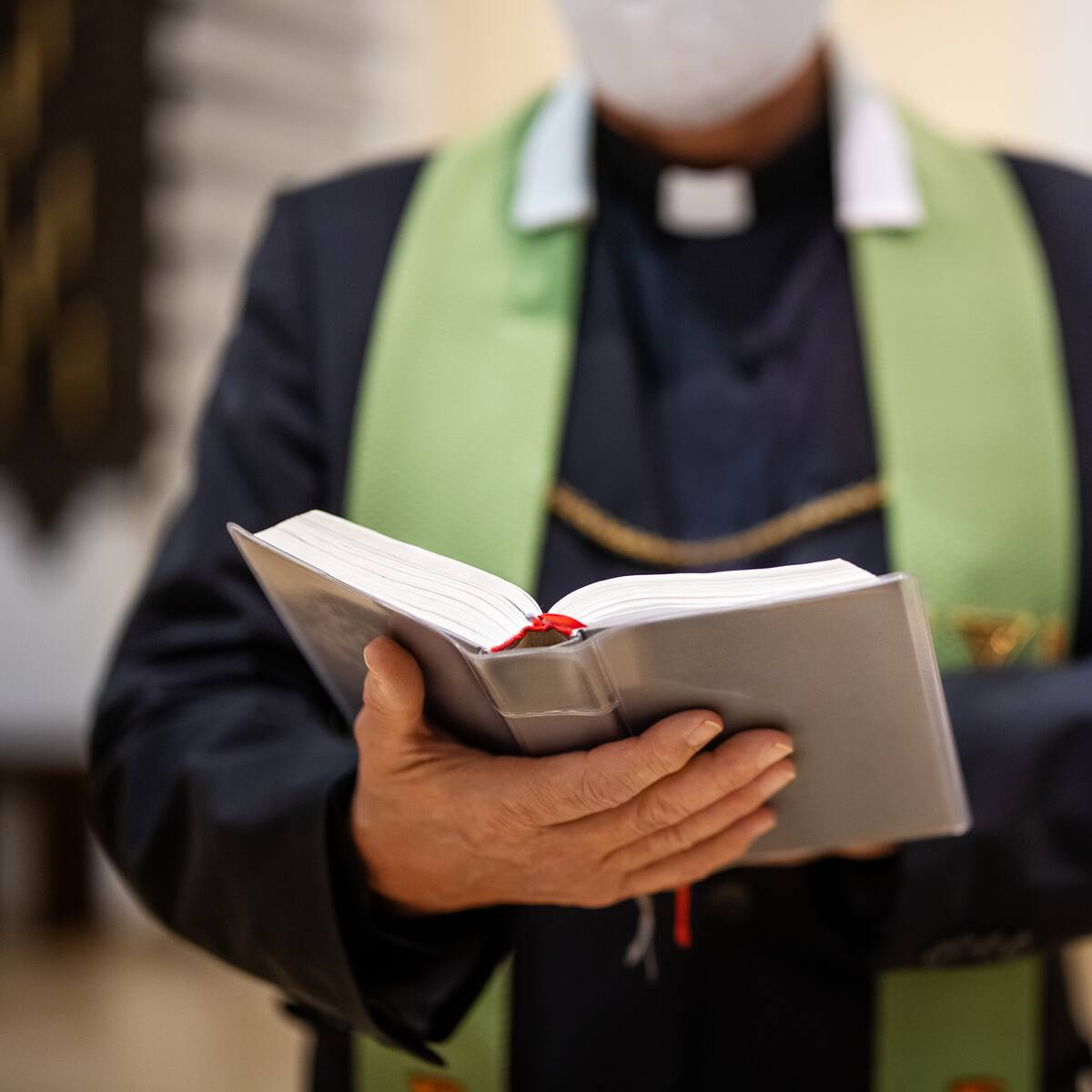 Condenan a sacerdote que abusó sexualmente de una menor de edad en Neiva