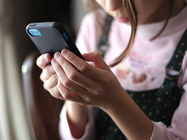 Control parental para un móvil. Créditos: Getty Images