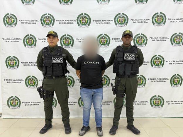 Capturan a hombre señalado de extorsionar a un empresario de transporte en Montería. Foto: Policía.