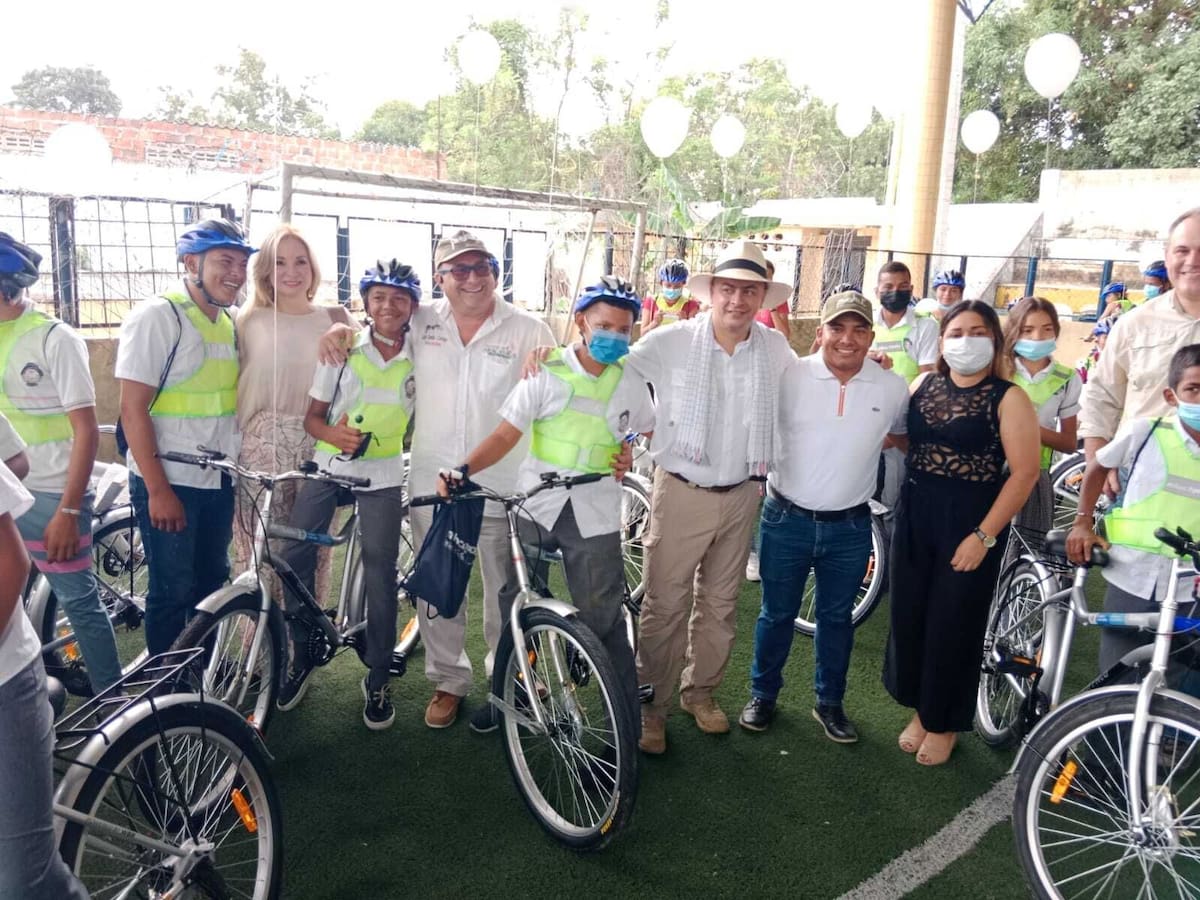 Entregaron bicicletas a estudiantes de la zona rural del Magdalena