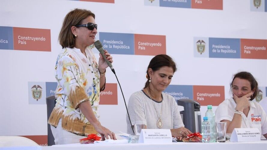 La procuradora Margarita Cabello confirmó a La W que se ha reunido varias veces con la ministra de las TIC, Karen Abudinén. Foto: Proporcionada por Luz Helena Fonseca