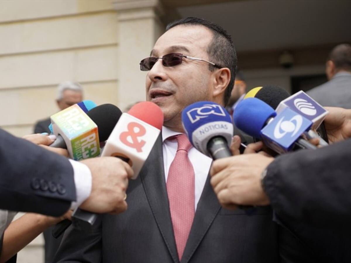 El director del Sena explica las condiciones para licitar con la institución