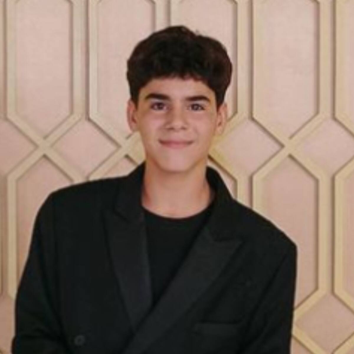 Para ser un gran actor hay que hacer preguntas y aprender de los grandes: Martin Fajardo