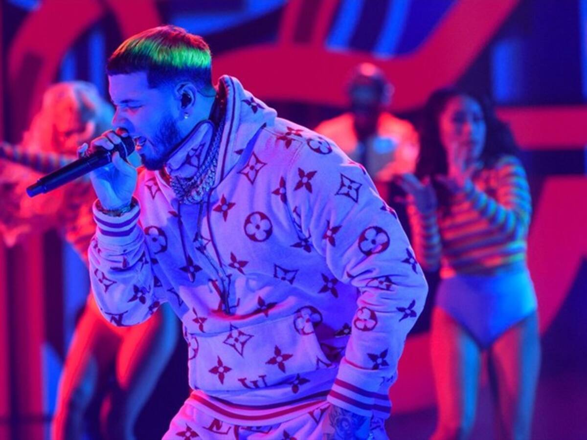 La depresiva canción de Anuel con la que confirma su retiro después de los Latin Grammy