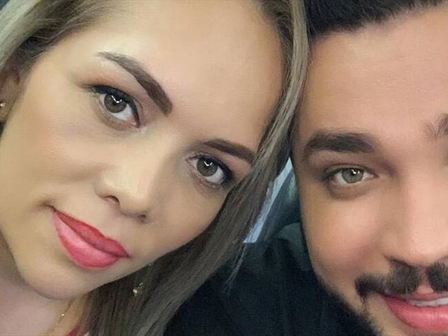 Sandra Barrios y cantante Jessi Uribe cuando eran pareja. Foto: Colprensa