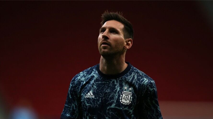 Lionel Messi en la Copa América 2021 con la selección argentina. Foto: Alexandre Schneider/Getty Images